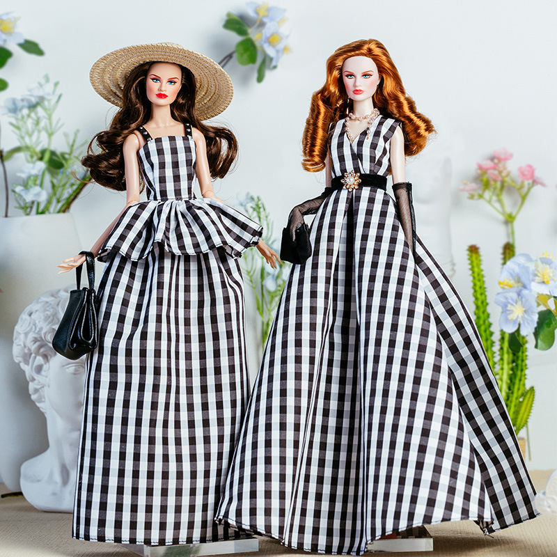 Vintage Fashion Collection - 32 cm Supermodel Puppe Kleidung Anzug