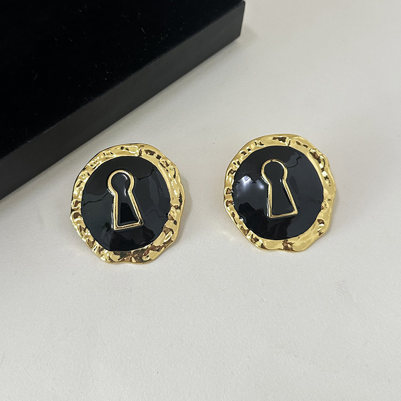 Übertriebene schwarze emaillie – Vintage Fashion Collection Bewertung und Preis