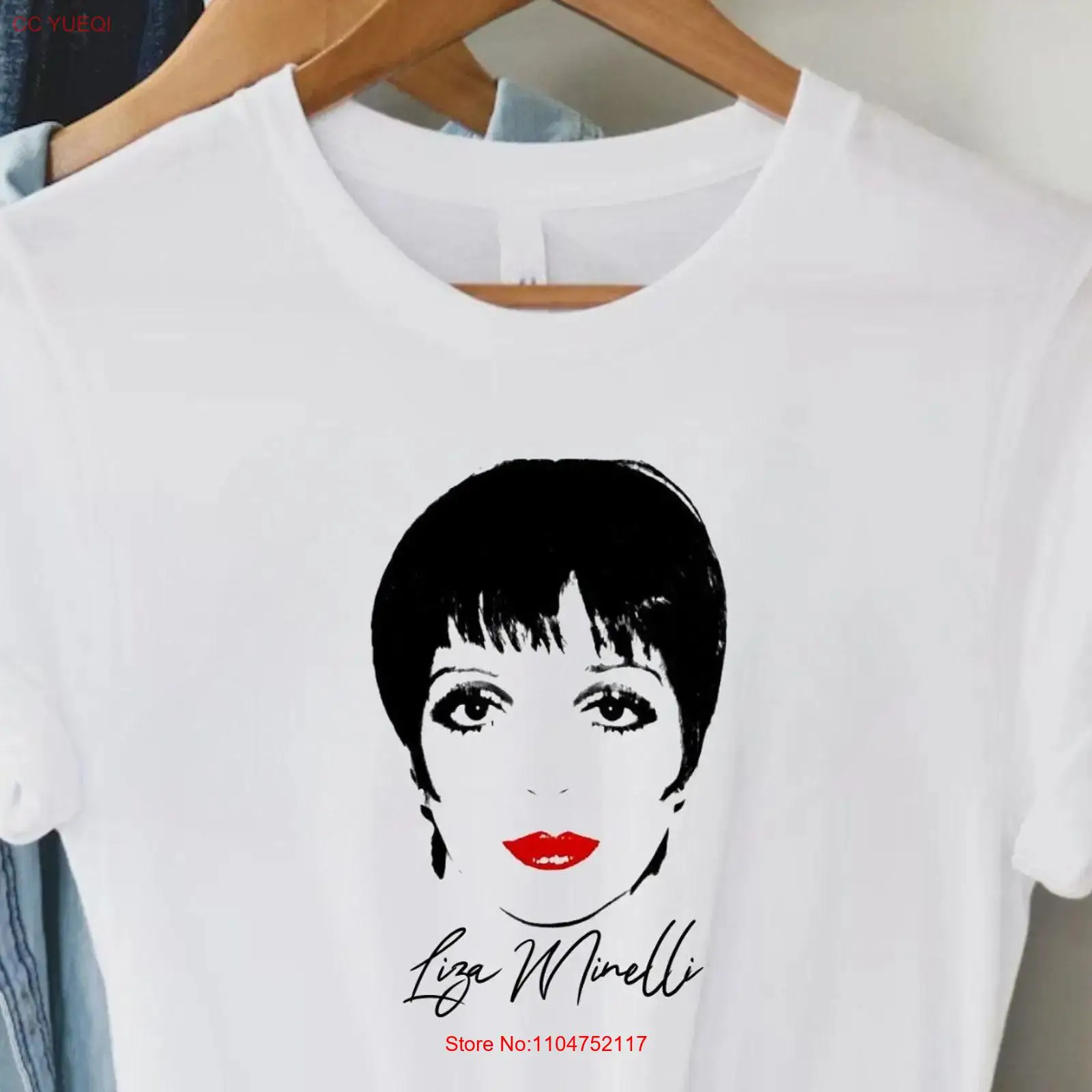 Liza Minnelli Iconic T-Shirt,  – Vintage Fashion Icons Bewertung und Preis